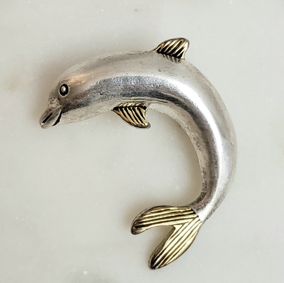 Silver Dolphin Pendant with Gold Fins and Flipper - Picture 4 of 9